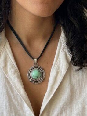 Costume Silver and Green Pendant Necklace